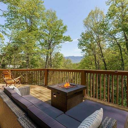 Grand Ole Chalet - Mt Viewsfireplacefirepitarcade Gatlinburg Ngoại thất bức ảnh