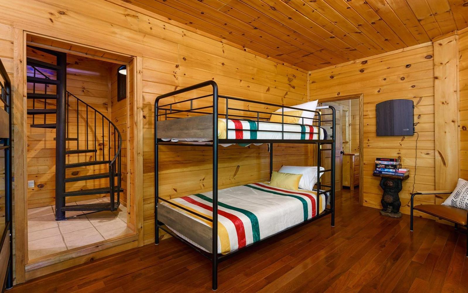 Grand Ole Chalet - Mt Viewsfireplacefirepitarcade Gatlinburg Ngoại thất bức ảnh
